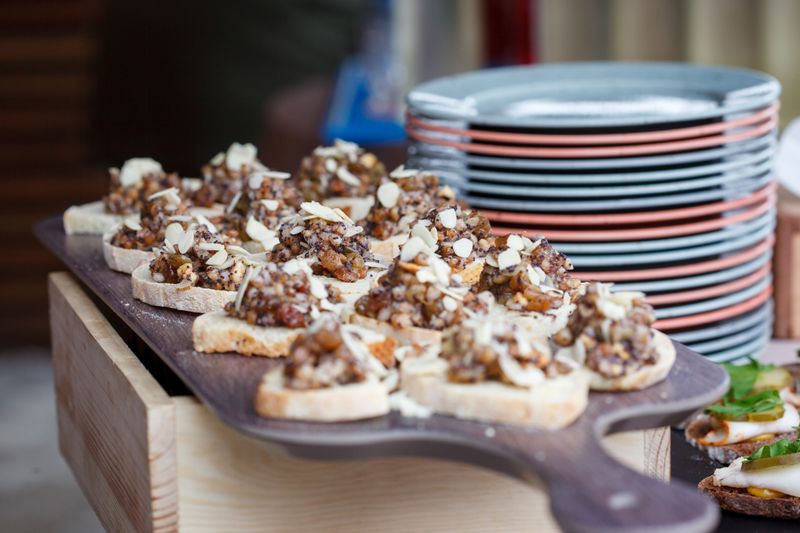 mod pizza catering spread for events